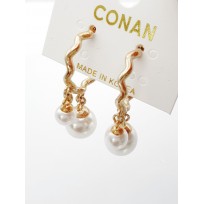 Wavy Gold Pearl Drop Earrings