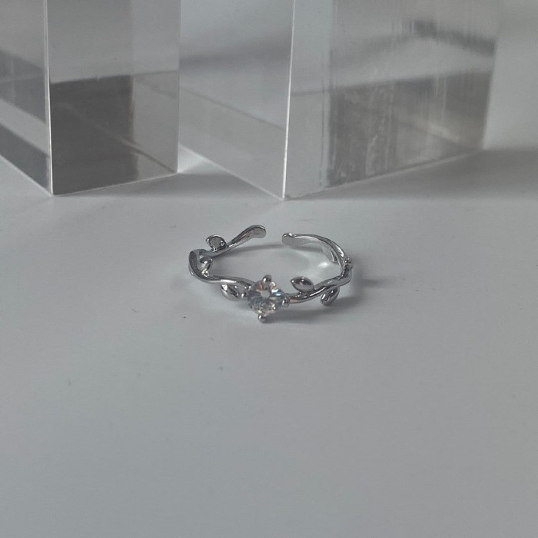 Leaf Crystal Ring
