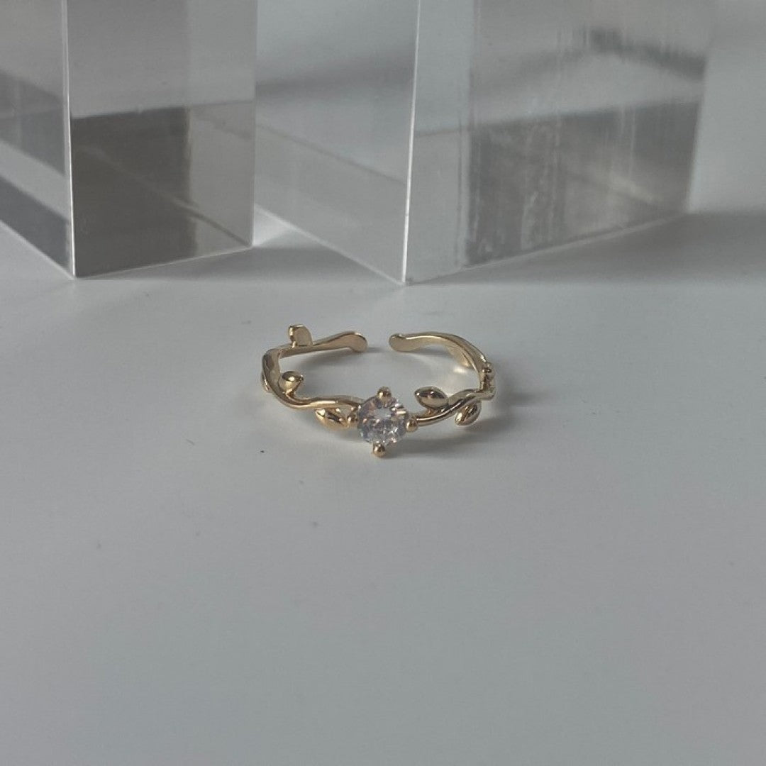 Leaf Crystal Ring