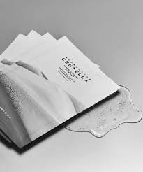 Madagascar Centella Tone Brightening Glow Mask