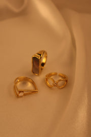 Golden Edge Ring Set (3 Pieces)