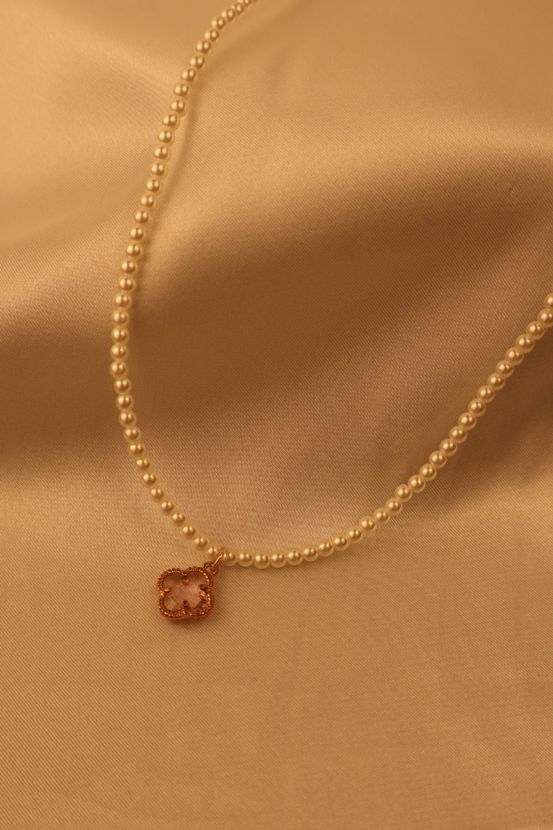 Elegant Pearl Choker with Pink Flower Char