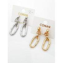 gold oval shaped earrings