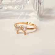 ribbon shaped Gold ring