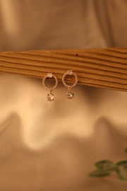 rose gold circle with white single stone