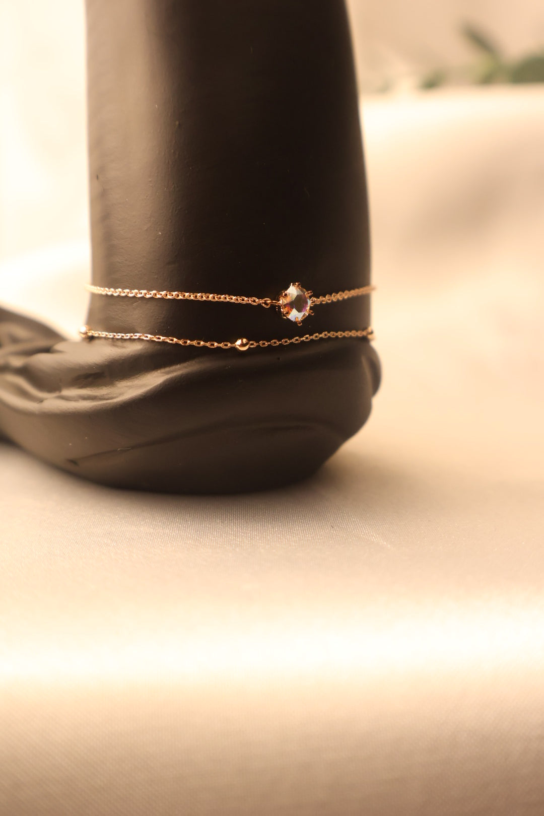 Rose gold shiny point bracelet