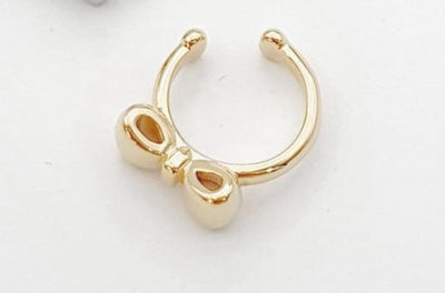 gold ear cuf ribbon shaped earring