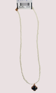 Pearl chain with black rose