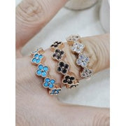 White rose shaped ring